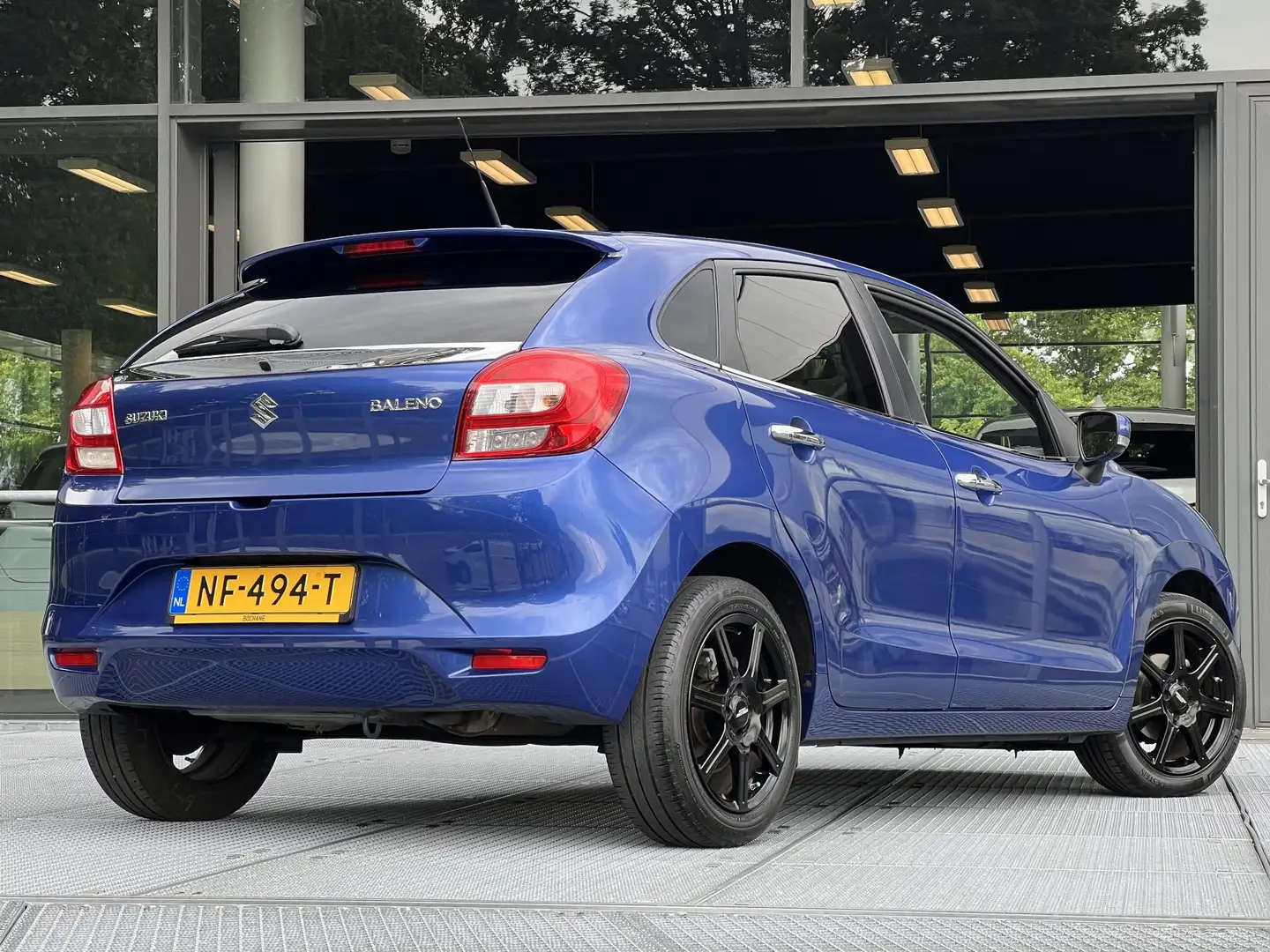 Suzuki Baleno 1.2 High Executive Automaat | Adaptieve Cruise Con Bleu - 2