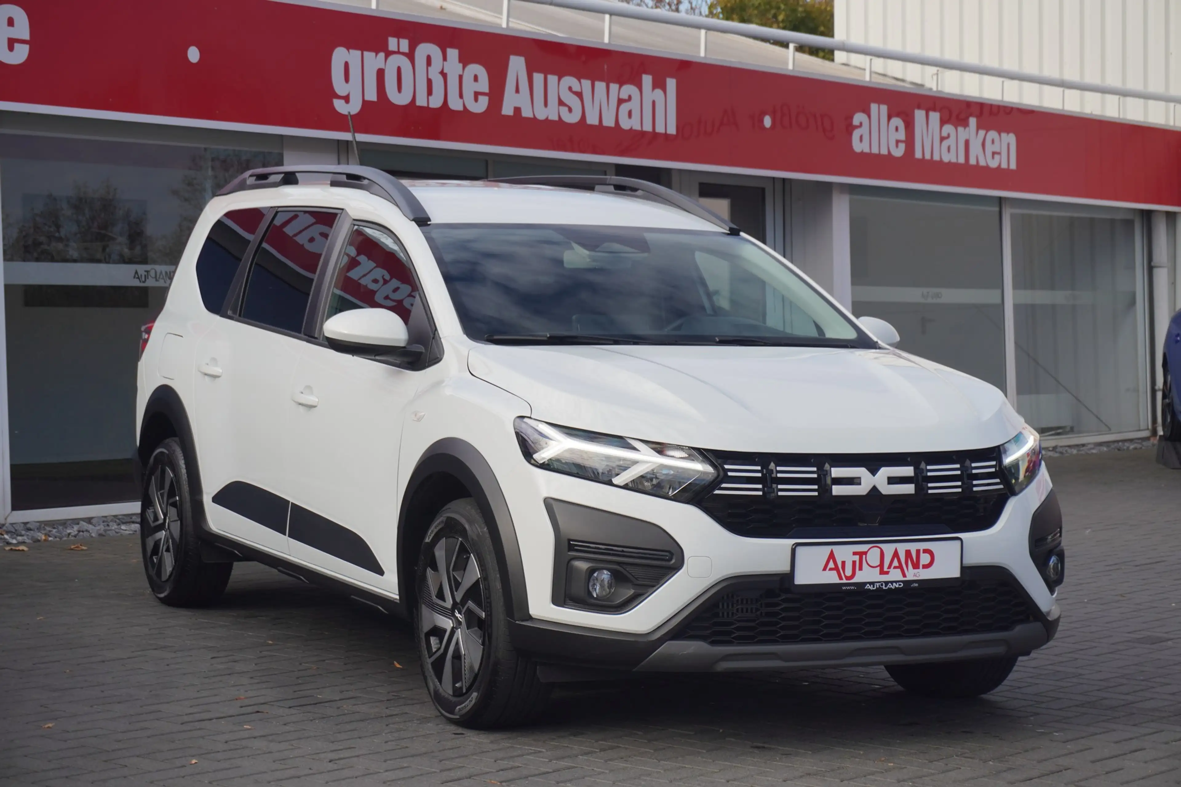 Dacia Jogger TCe 110 Expression LED Tempomat 7-Sitzer — photo 4
