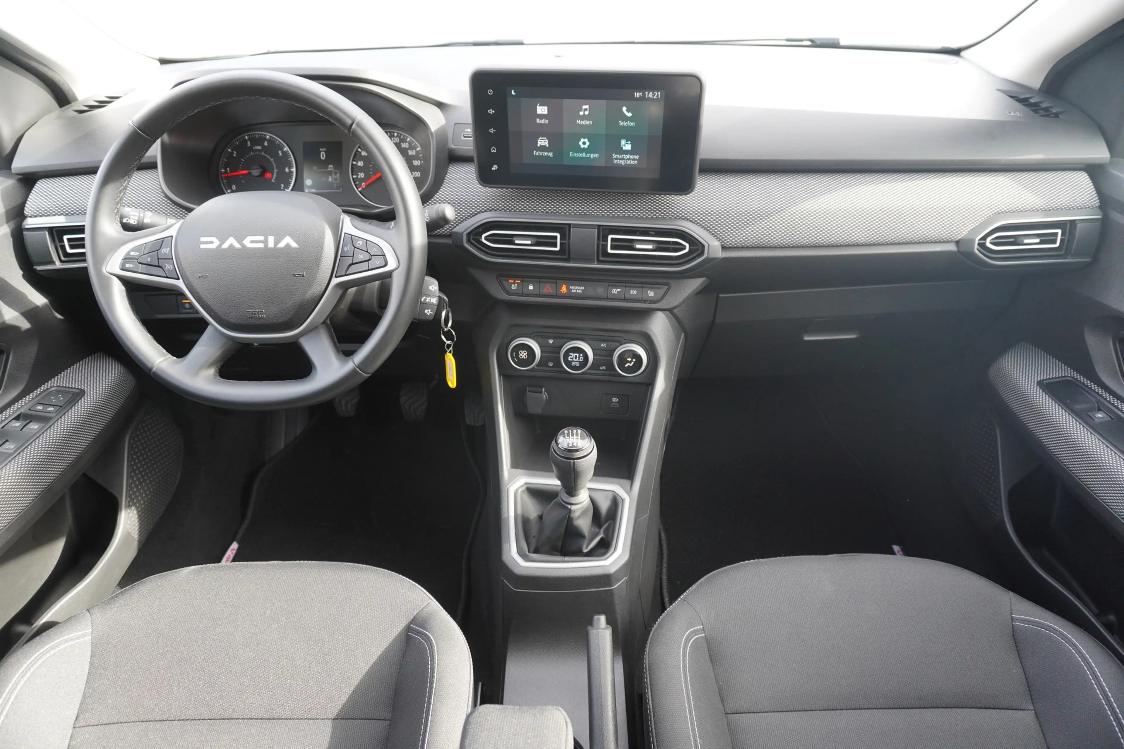 Dacia Jogger TCe 110 Expression LED Tempomat 7-Sitzer — photo 10