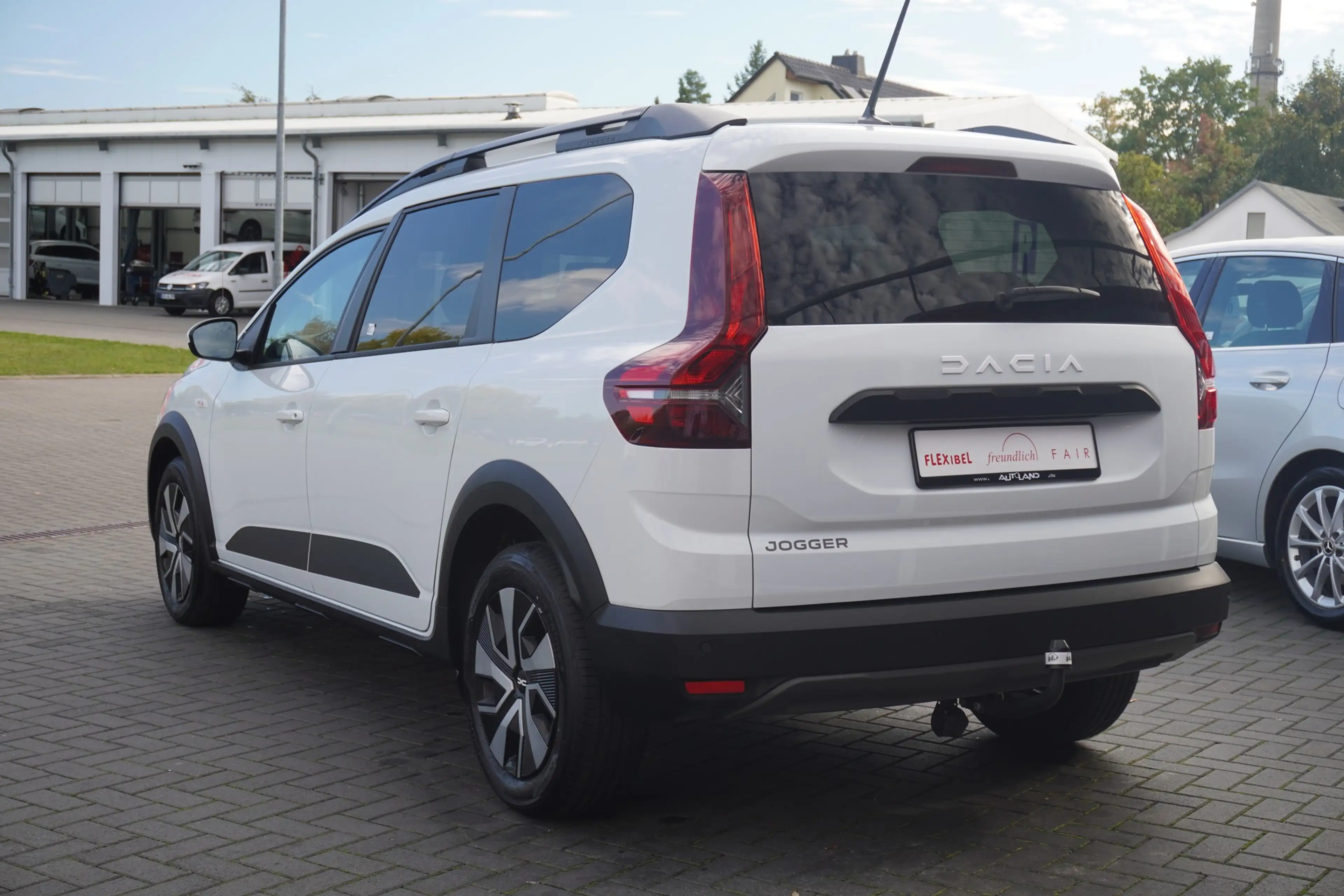 Dacia Jogger TCe 110 Expression LED Tempomat 7-Sitzer — photo 7