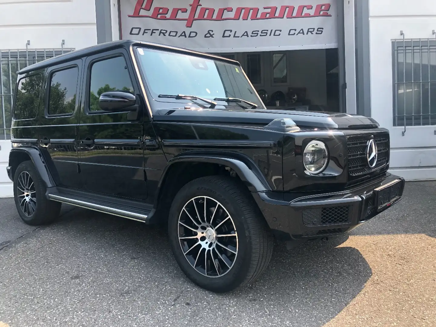 Mercedes-Benz G 500 AMG PACK NOLEGGIO TARGA ESTERA!!! Чёрный - 1