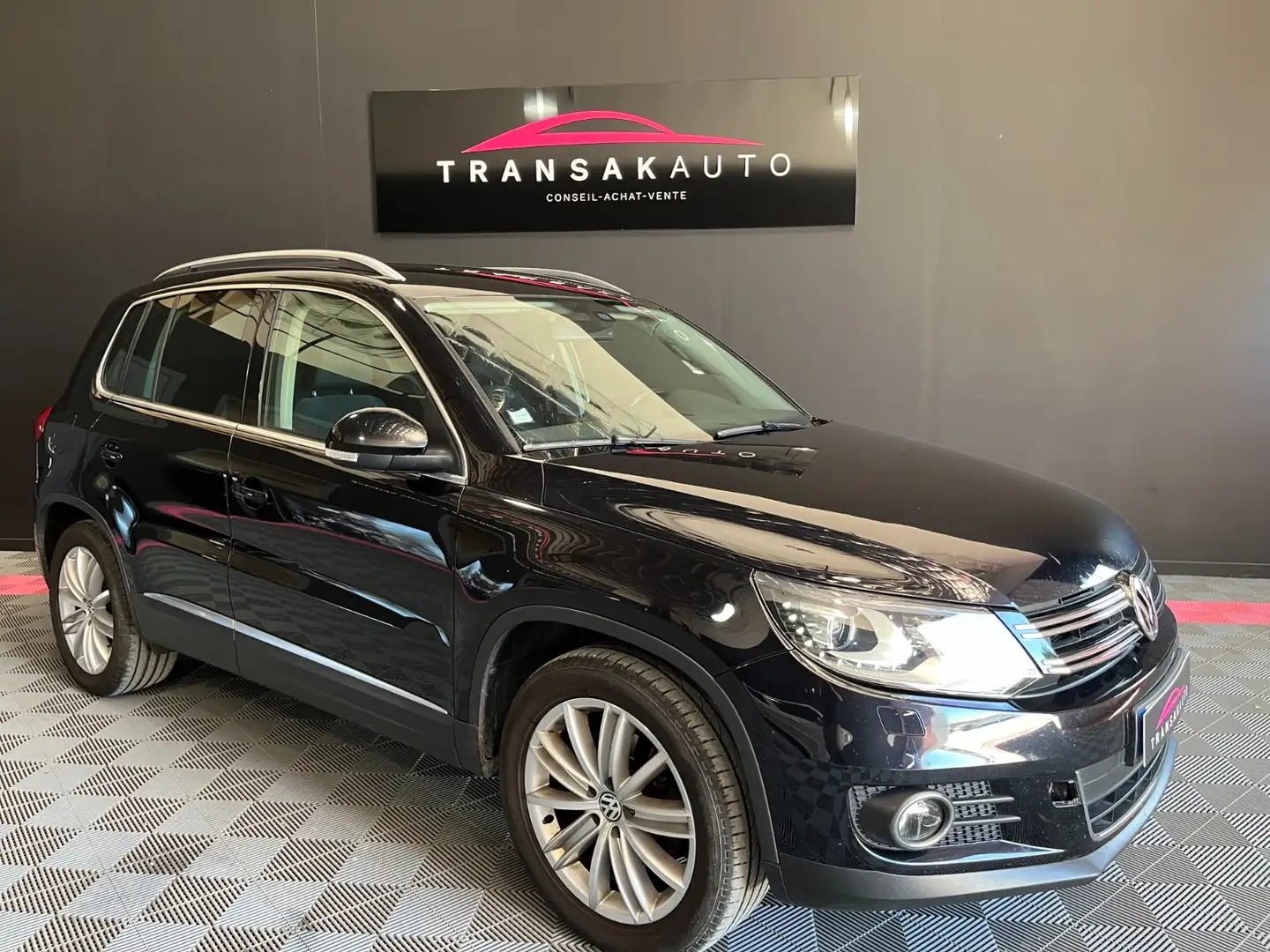 Volkswagen Tiguan Carat Blanc - 1