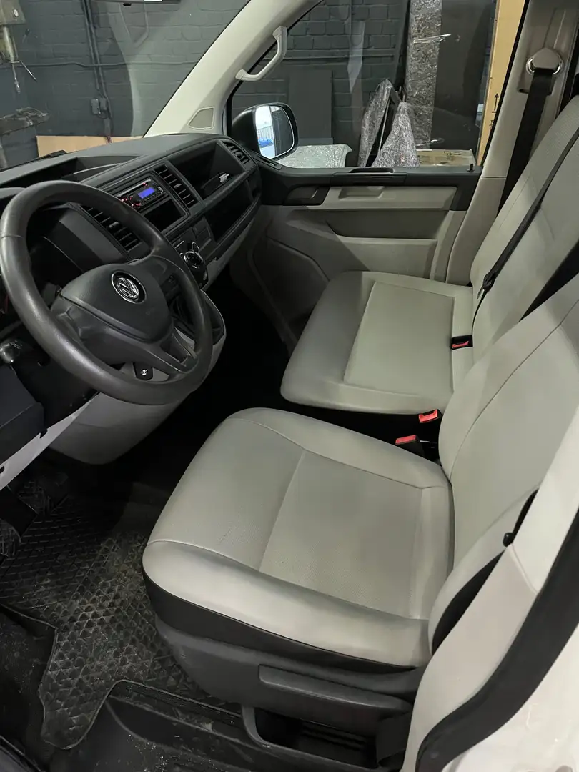 Volkswagen T6 Transporter 2.0 TDi SCR 4Motion BMT Alb - 2