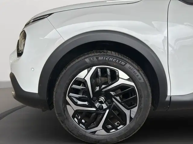 Citroen C4 view 7