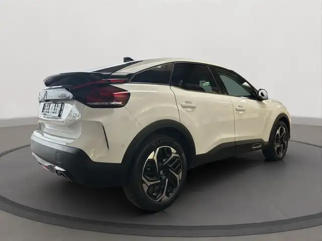 Citroen C4 view 5