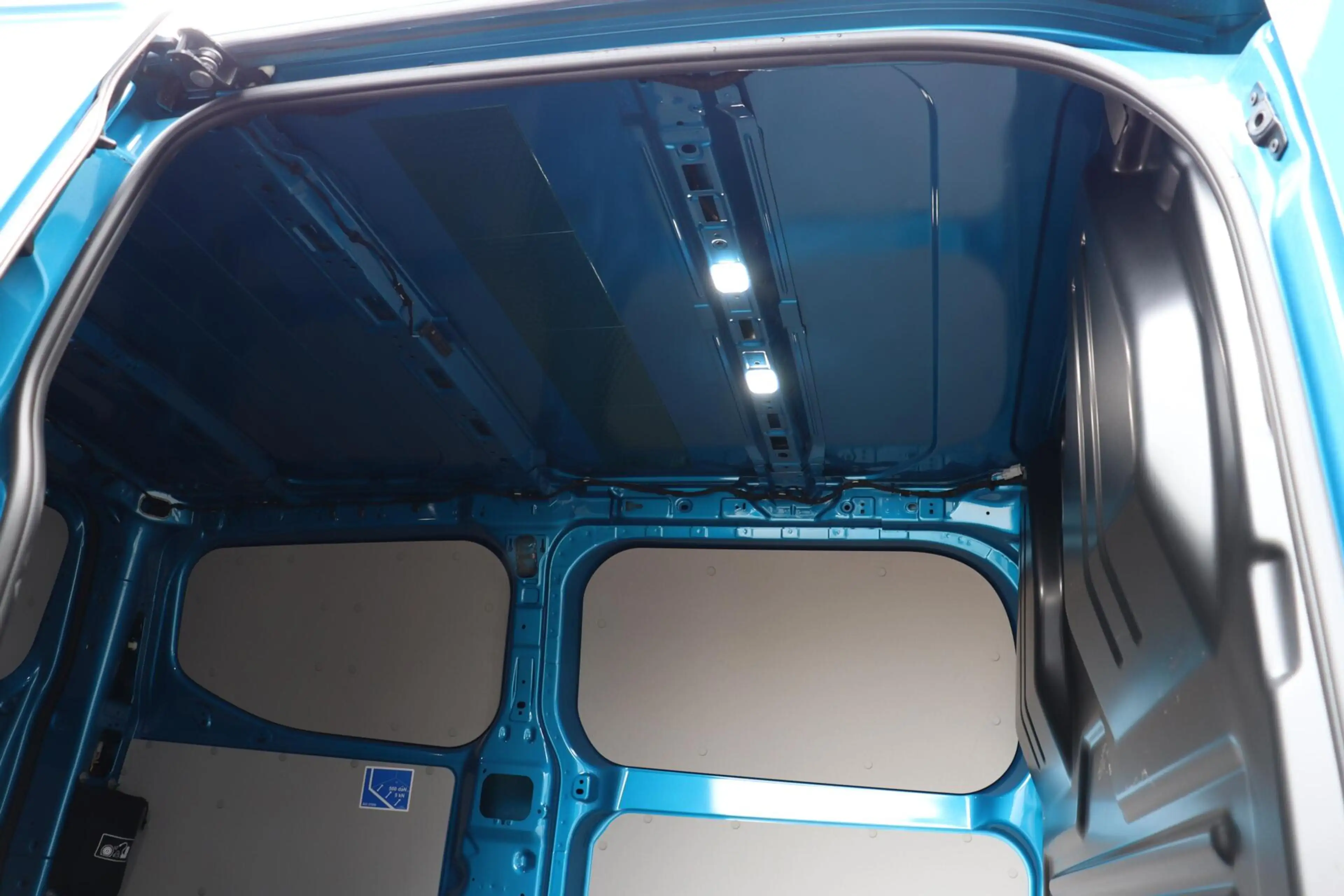 Ford Transit Custom E-Transit L1H1 SPORT 65 kWh l ELEK. SCHUIFDEUR l B — photo 37