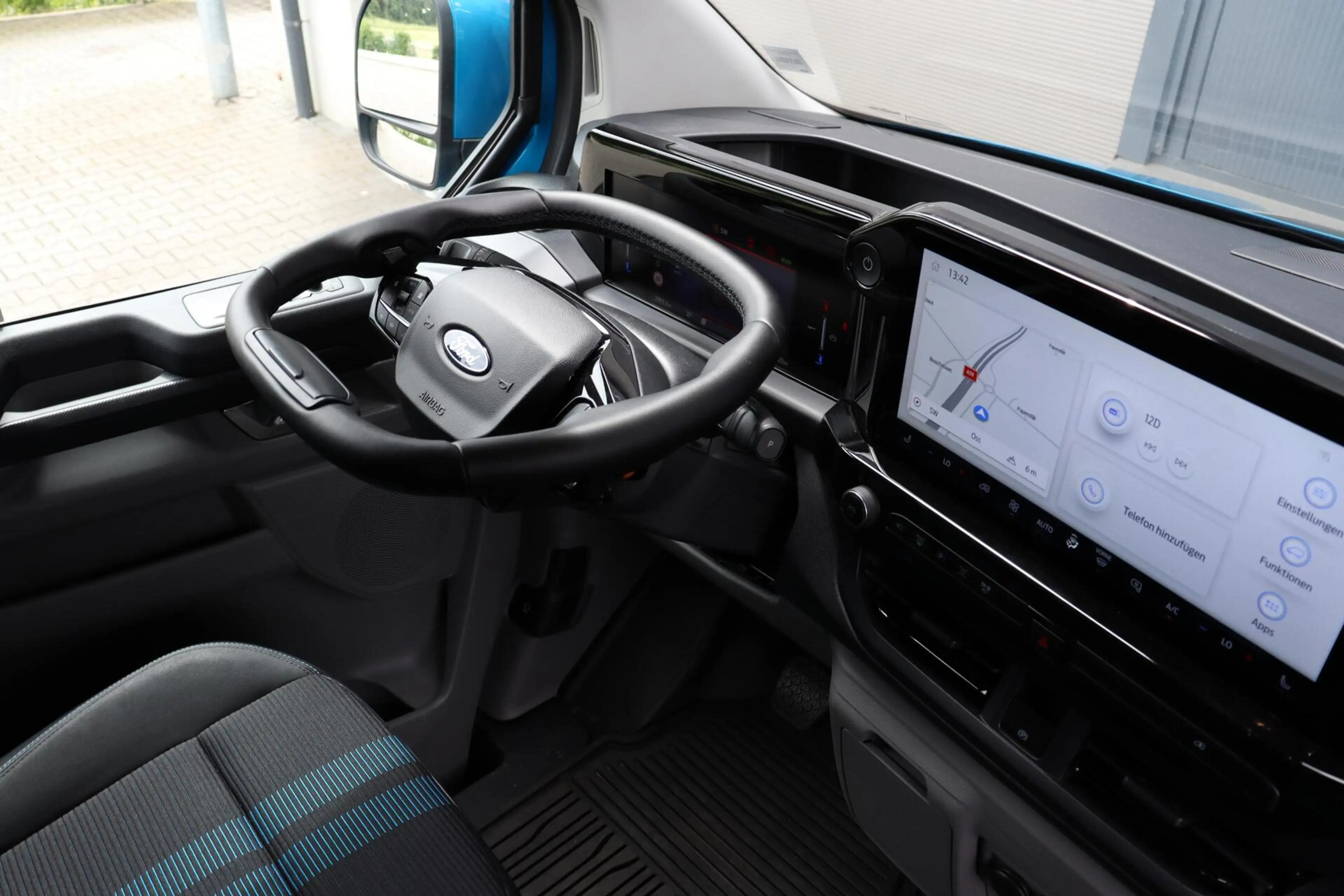 Ford Transit Custom E-Transit L1H1 SPORT 65 kWh l ELEK. SCHUIFDEUR l B — photo 27