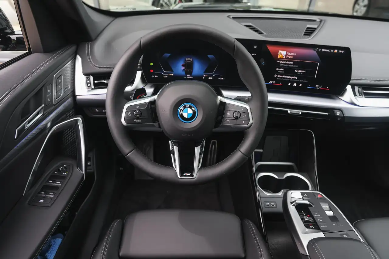 BMW iX1 2026