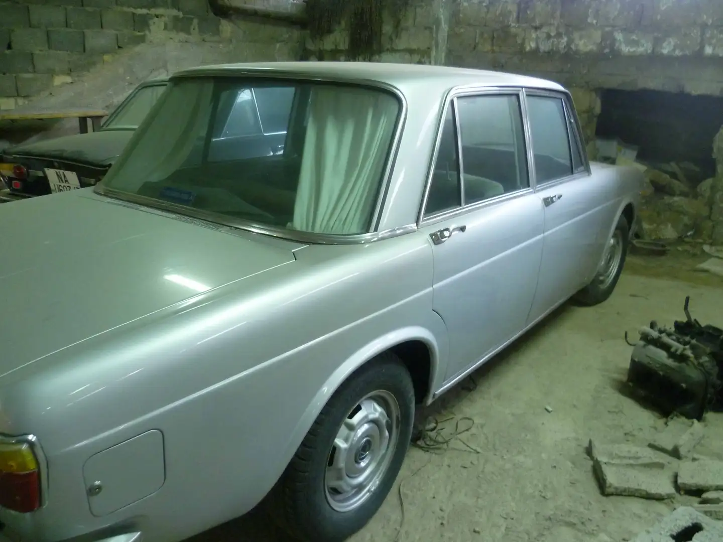Lancia Flavia 2000 ie Argent - 2