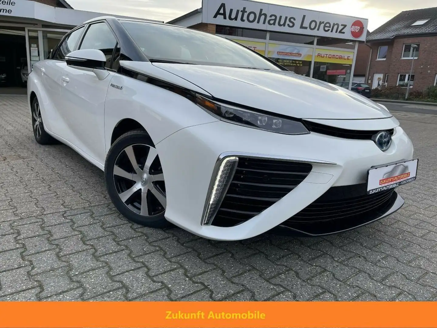 Toyota Mirai FUELCELL Fehér - 1