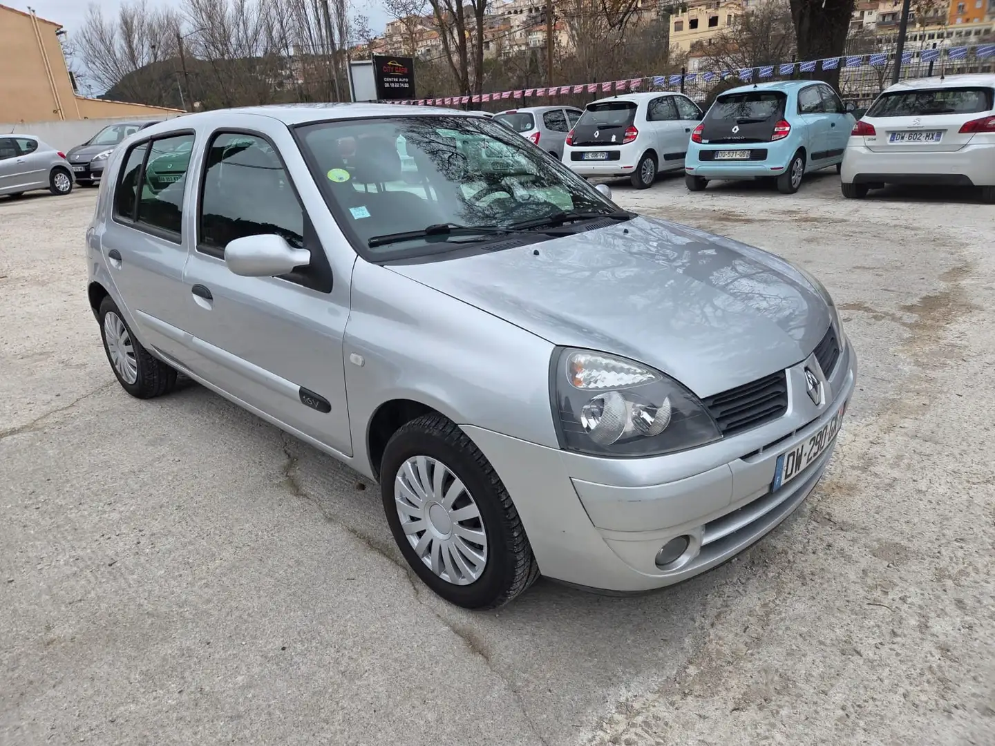 Renault Clio Campus Authentique Gris - 1