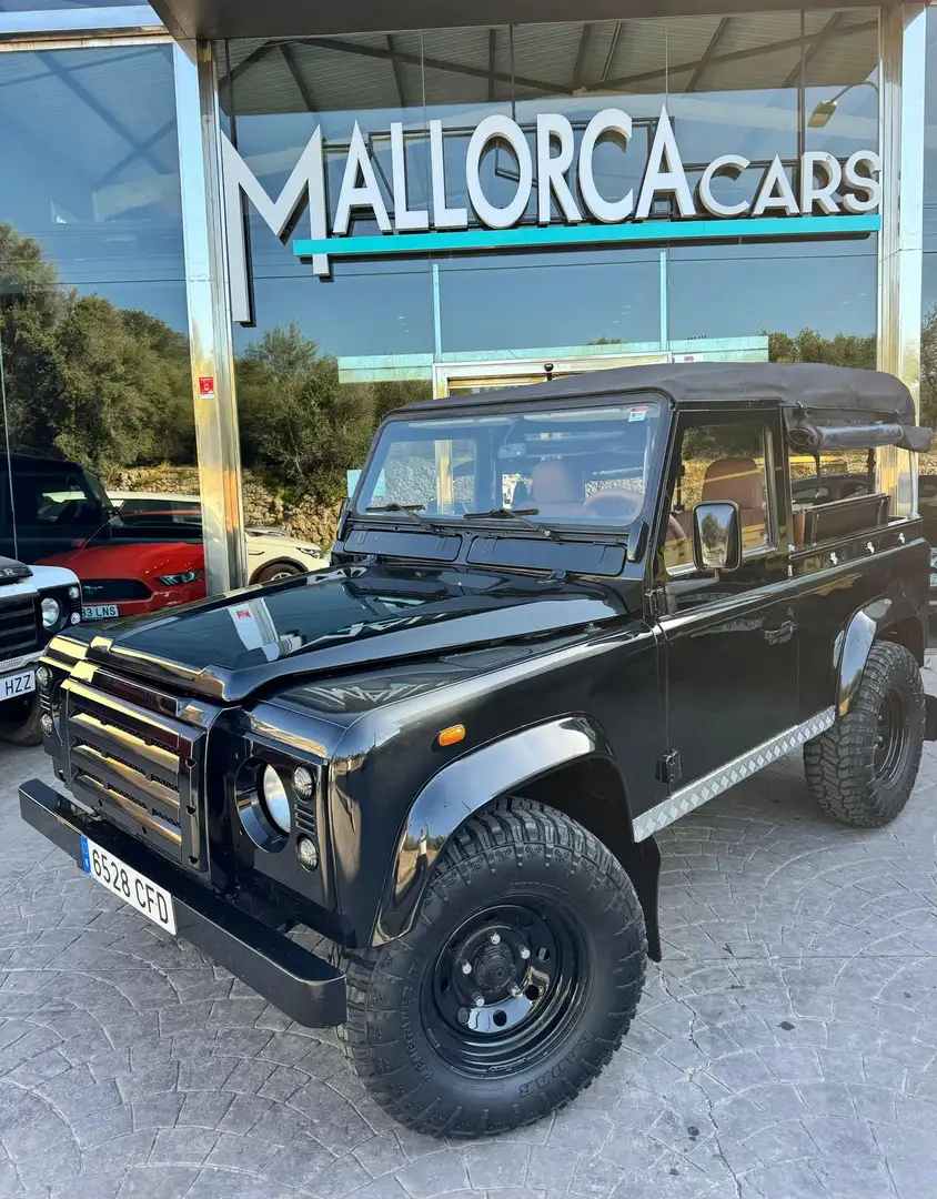 Land Rover Defender TD5 122CV Negro - 1
