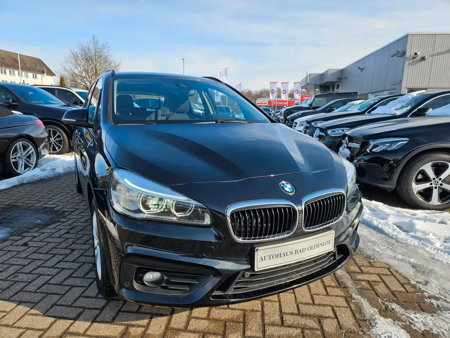 BMW 218 218dActive Tourer Advantage+LED+Sportsitze+Busin Schwarz - 2