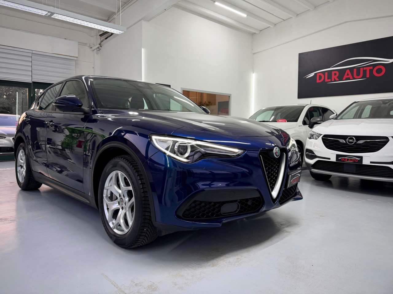 Alfa Romeo Stelvio Stelvio 2.2 Turbodiesel 160 CV AT8 RWD Business