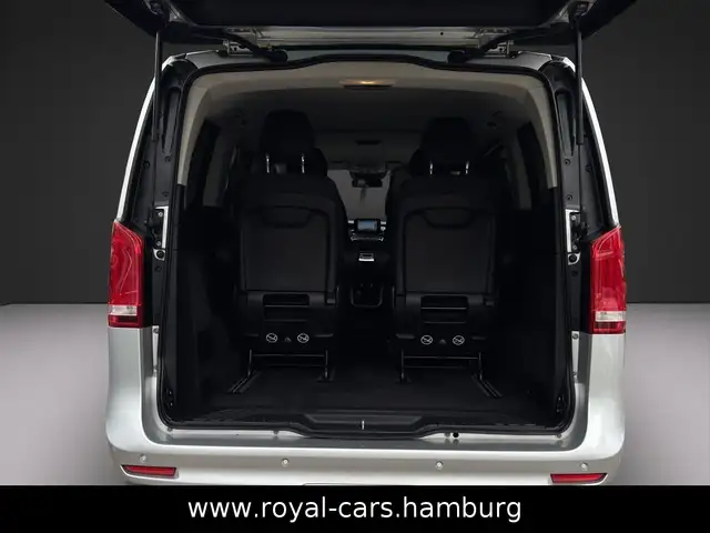 Mercedes-Benz V-Class view 8