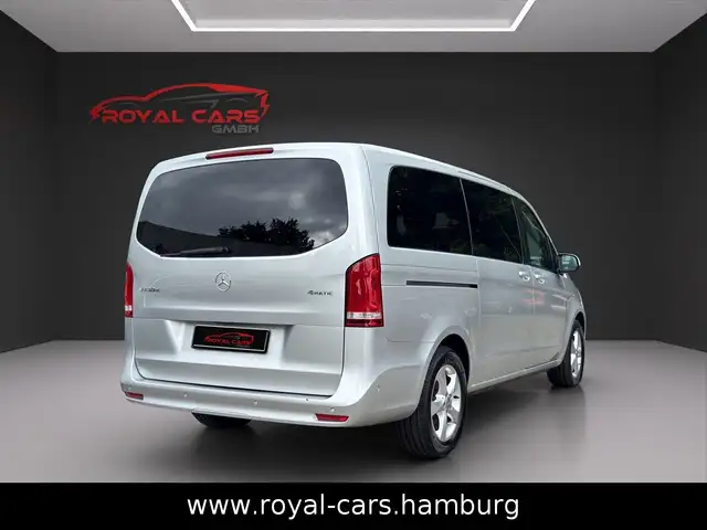 Mercedes-Benz V-Class view 9