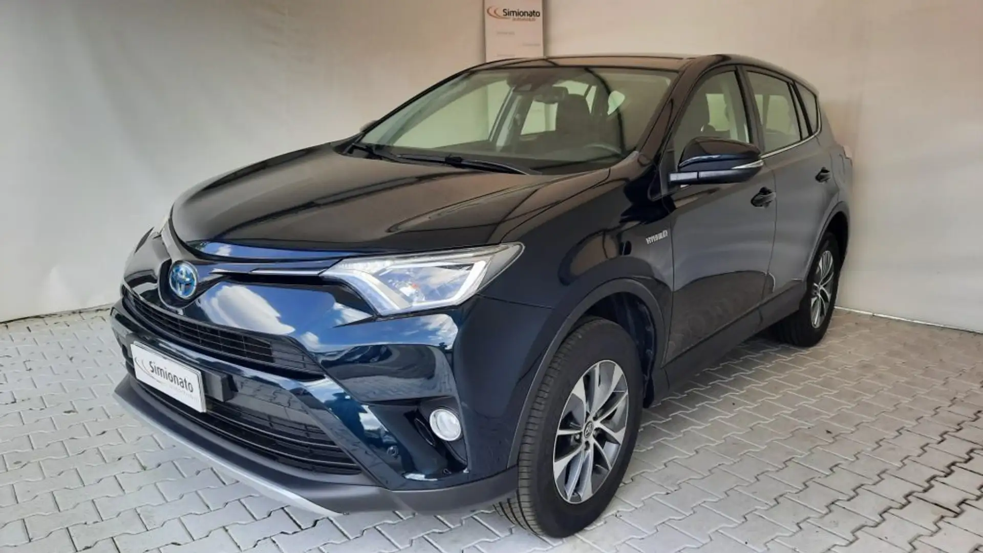 Toyota RAV 4 MY23 RAV4 2.5 Hybrid 2WD Business Bleu - 1