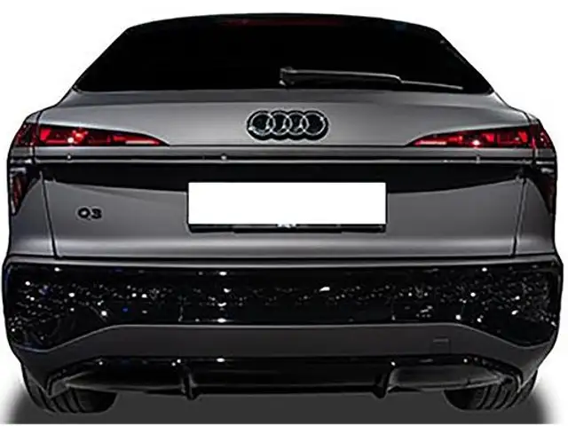 Audi Q3 view 8