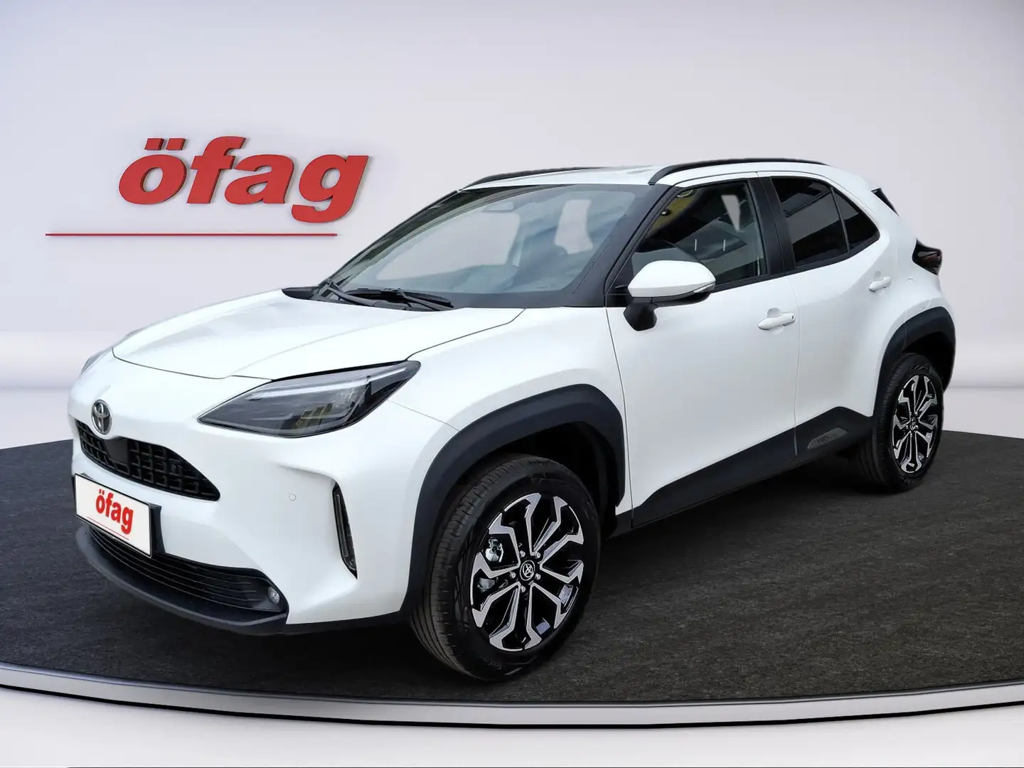 Toyota Yaris Cross 1.5 VVT-i Hybrid Active Drive Aut. Weiß - 2