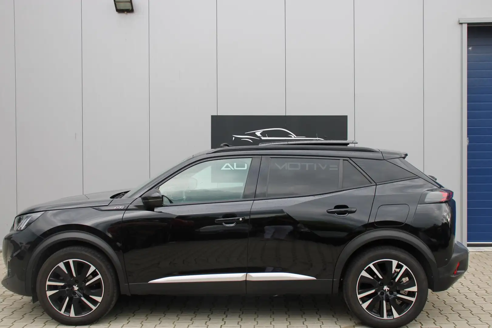 Peugeot 2008 GT 155PK Pano ACC Lane Assist Stoelverw 360 Cam Ga Negro - 2