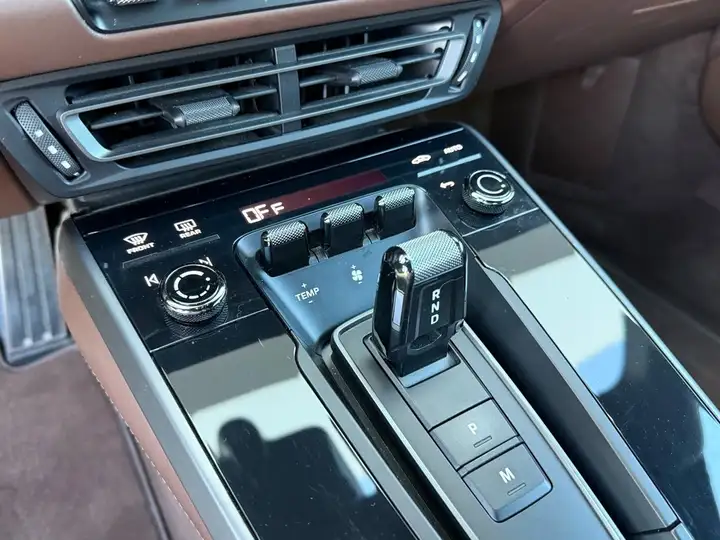 Porsche 911 2020, foto 18