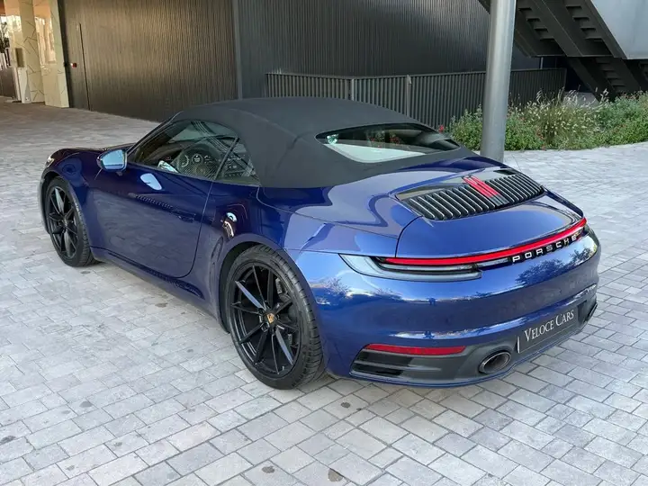 Porsche 911 2020, foto 8