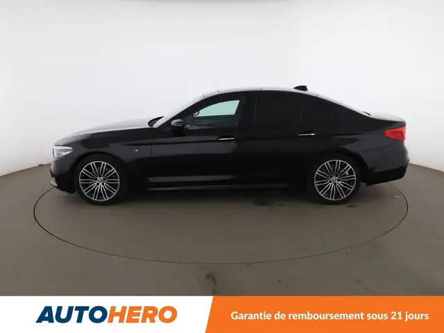 BMW 5 Series view 3