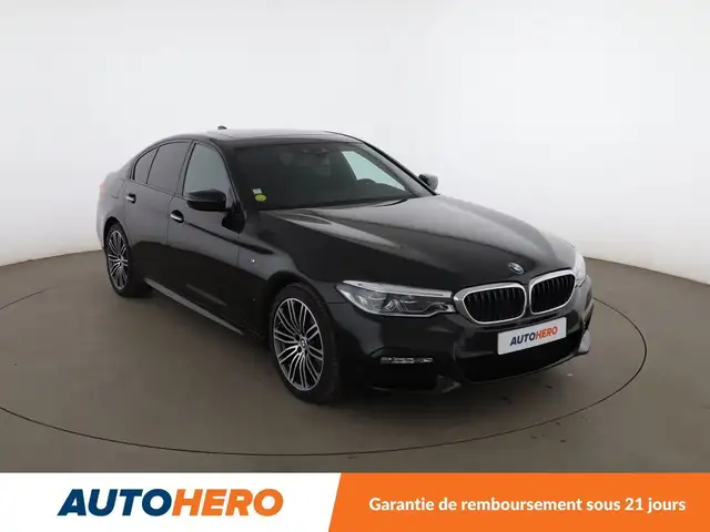 BMW 5 Series view 8