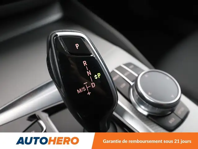 BMW 5 Series view 28