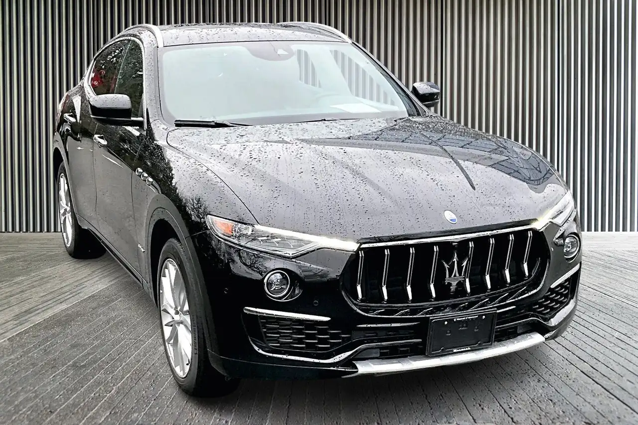 Maserati Levante снимка Maserati Levante