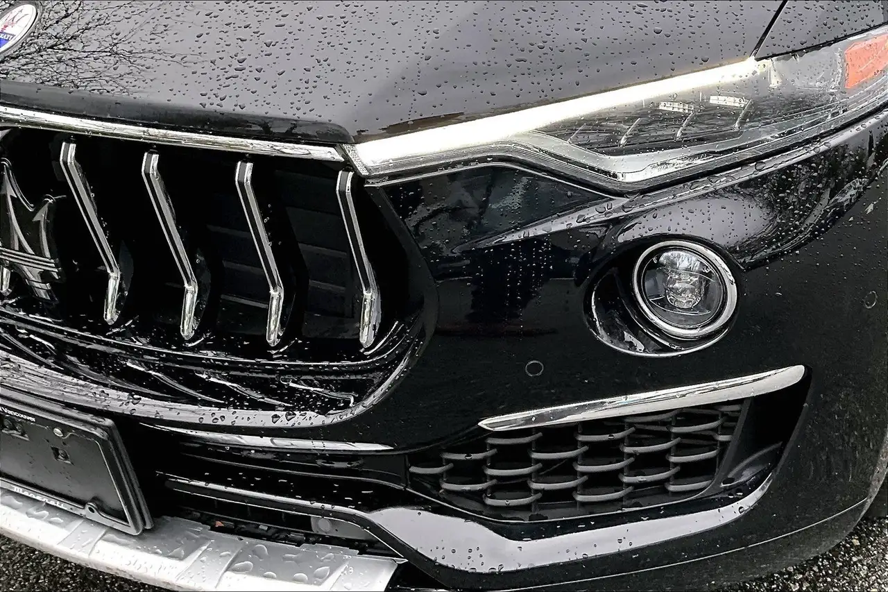 Maserati Levante снимка Maserati Levante
