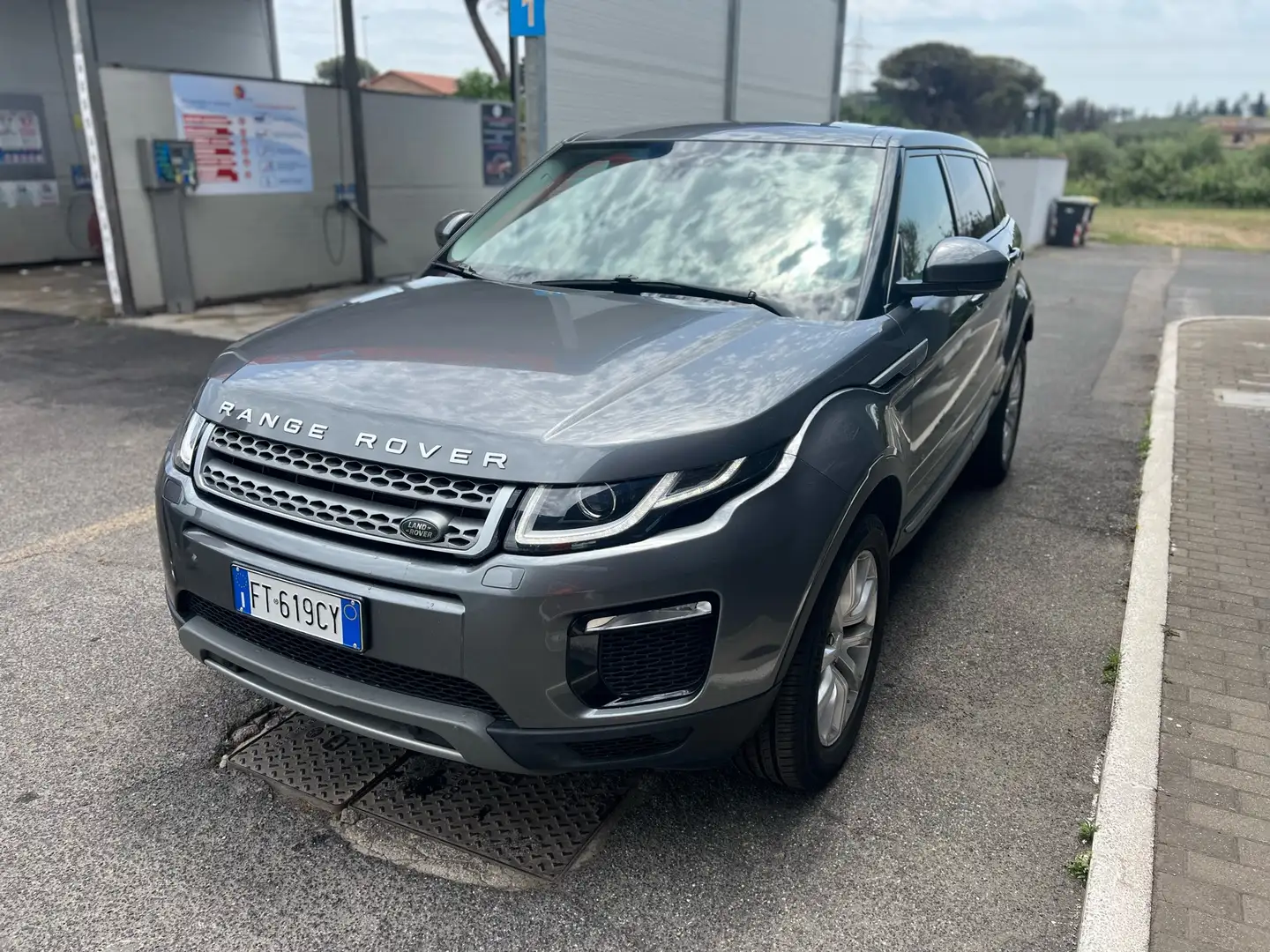 Land Rover Range Rover Evoque 5p 2.0 td4 SE Business edition Premium 150cv auto - 2