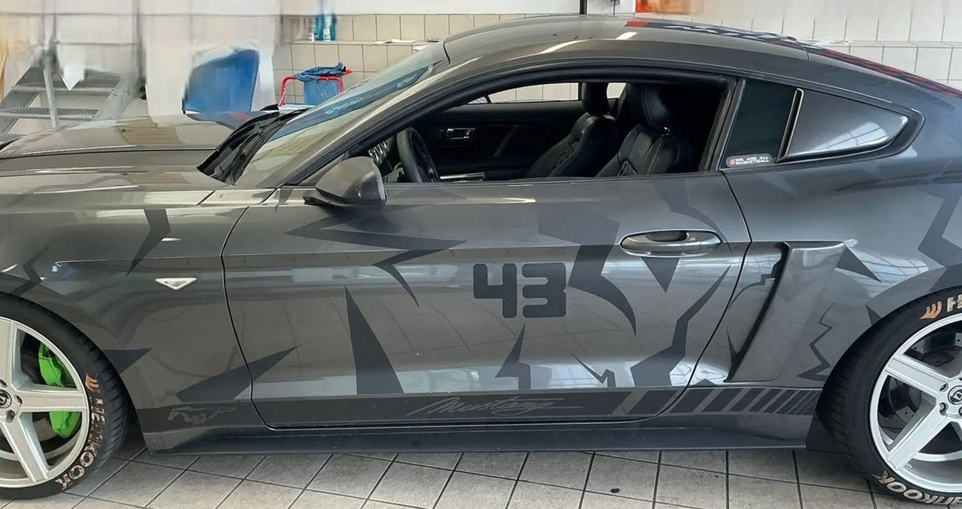 Ford Mustang Mustang 2.3 EcoBoost Grijs - 2