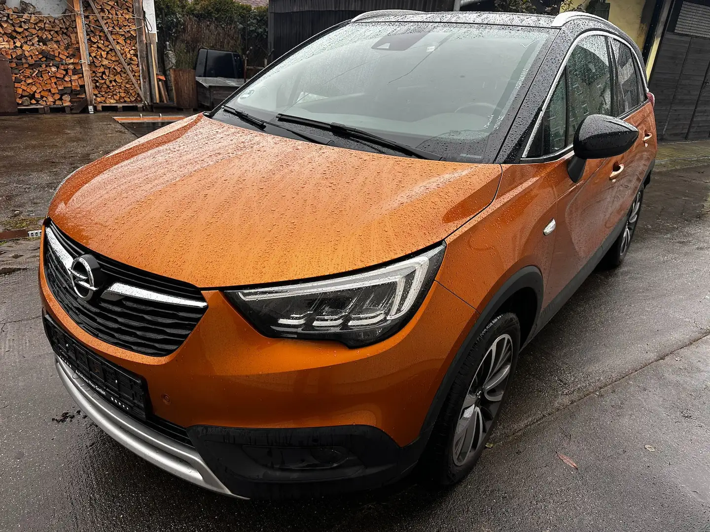 Opel Crossland 1,6 Turbo D Innovation Navi*Leder*Pdc Auriu - 1