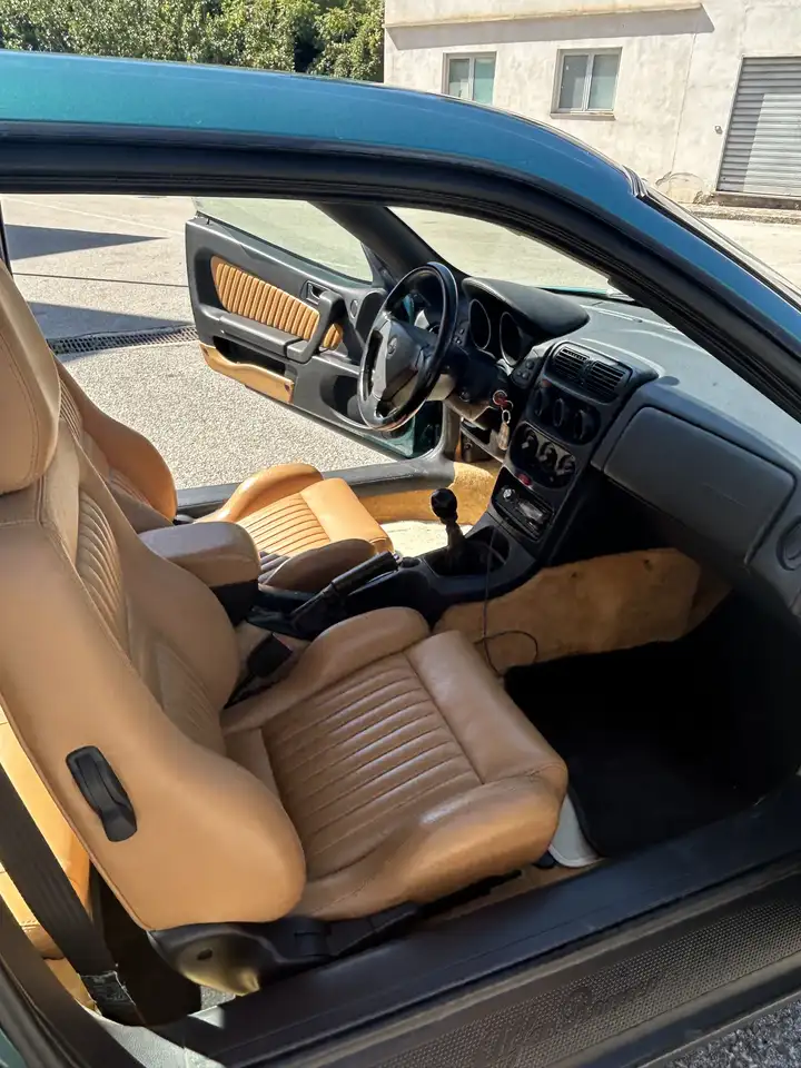 Alfa Romeo GTV 2.0 V6 tb, foto 11