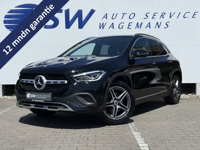 Mercedes-Benz GLA 200 Business Solution Luxury | Trekhaak | Ambient Ligh