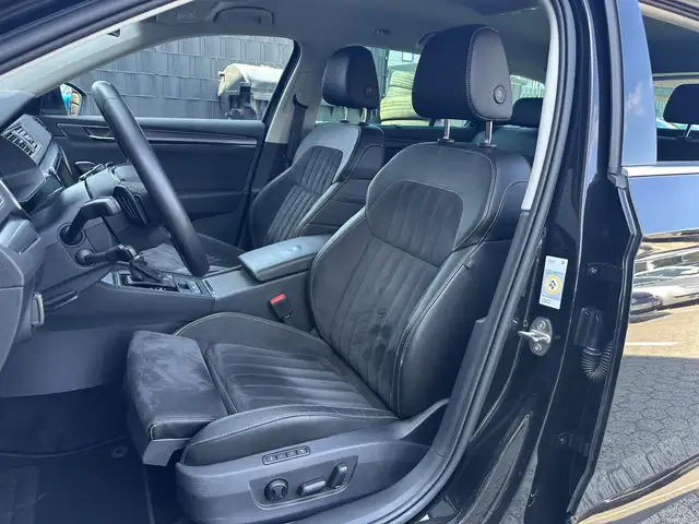 Skoda Superb view 13