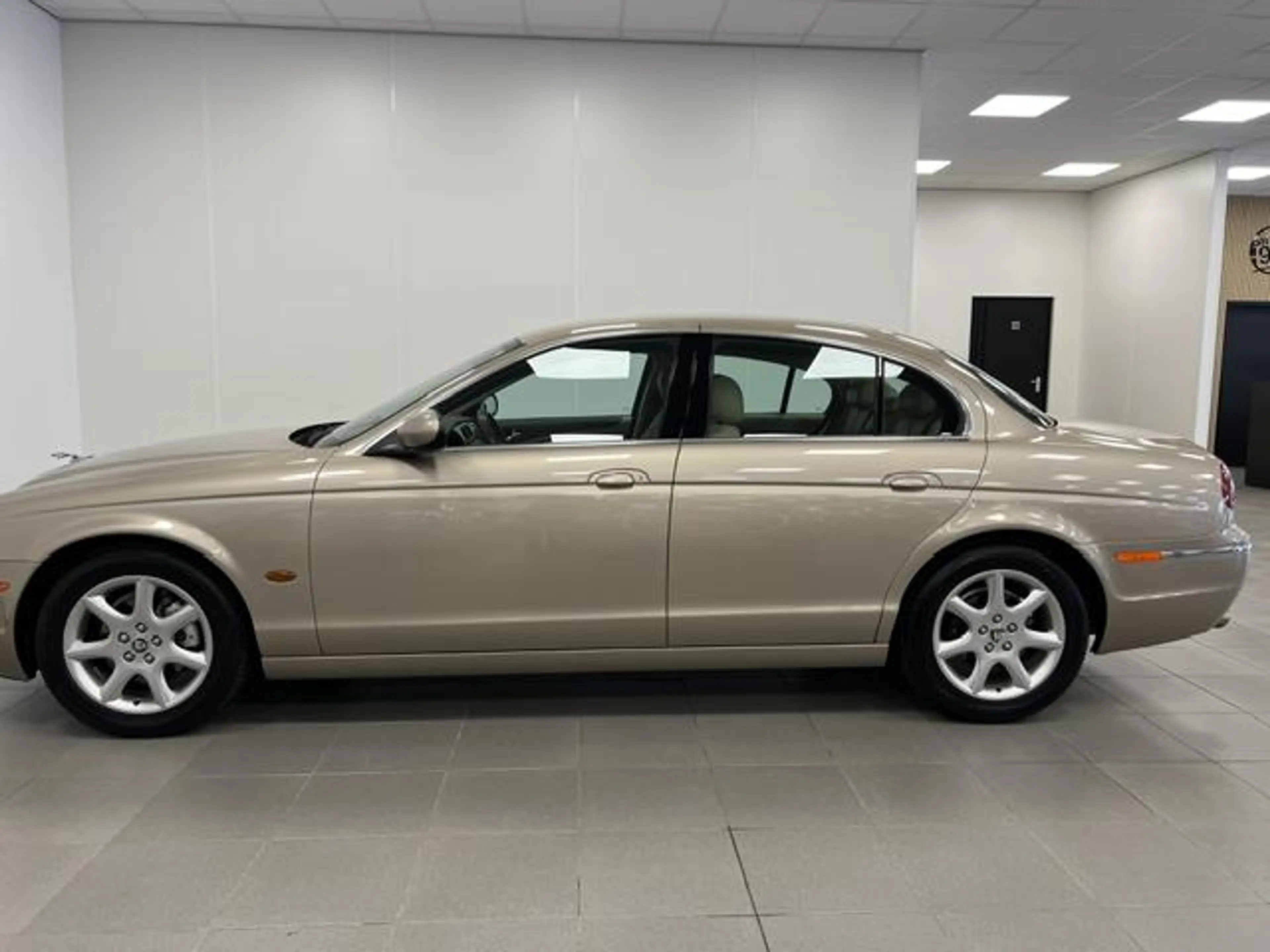 Jaguar S-Type 3.0 V6 Executive / In uniek mooie staat / — photo 7