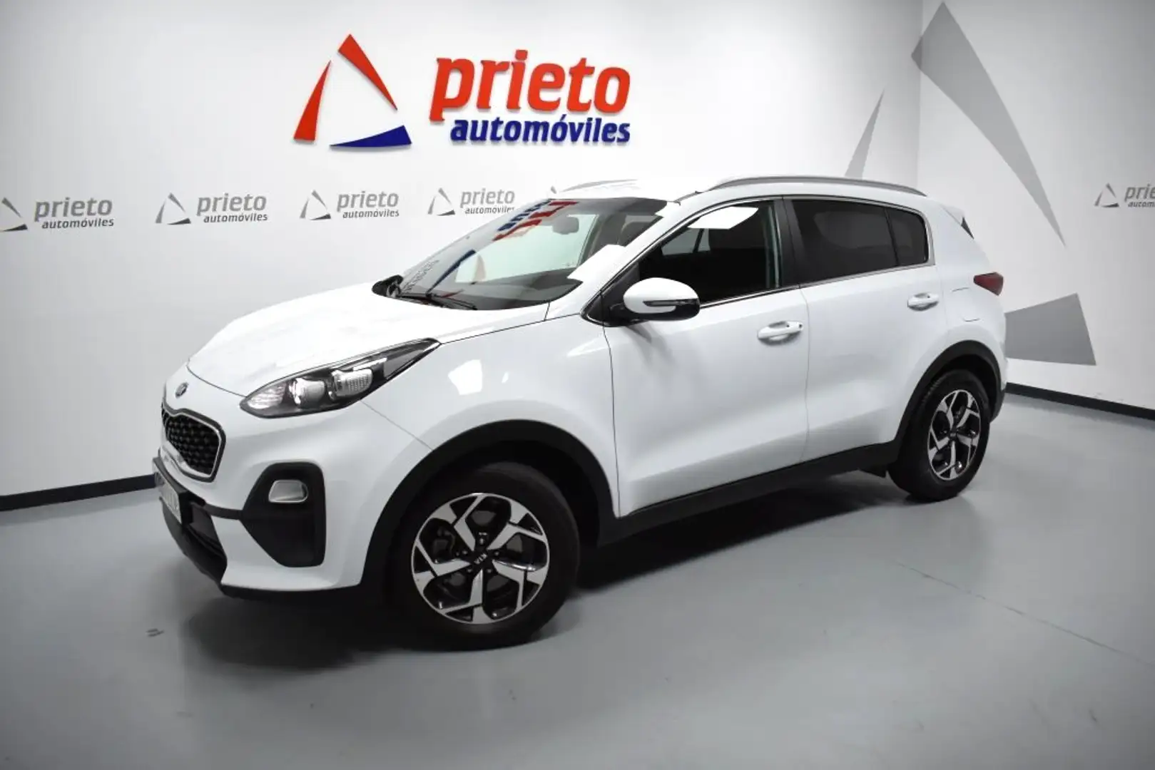 Kia Sportage 1.6 MHEV Business DCT 4x2 136 Blanco - 1