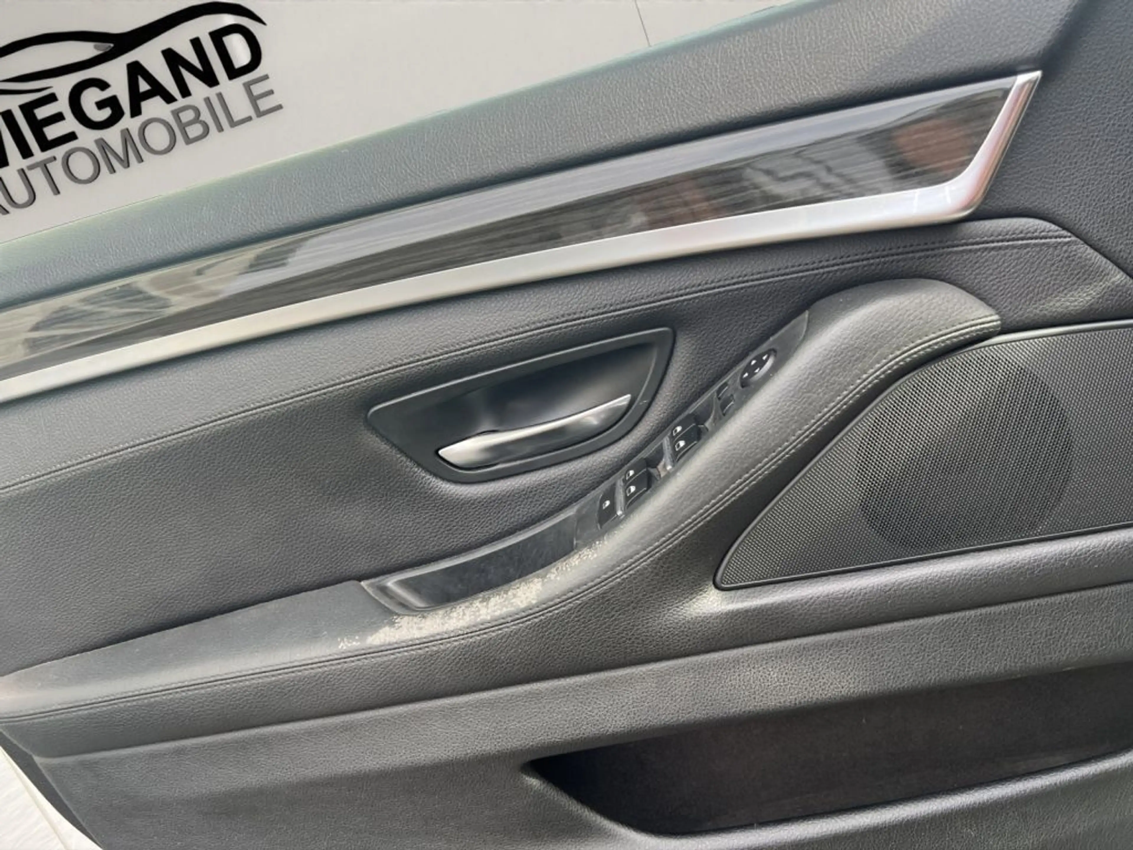 BMW 525 d Touring Sport-Aut. M-SPORTPAKET+NAVI+KLIMA+ — photo 9