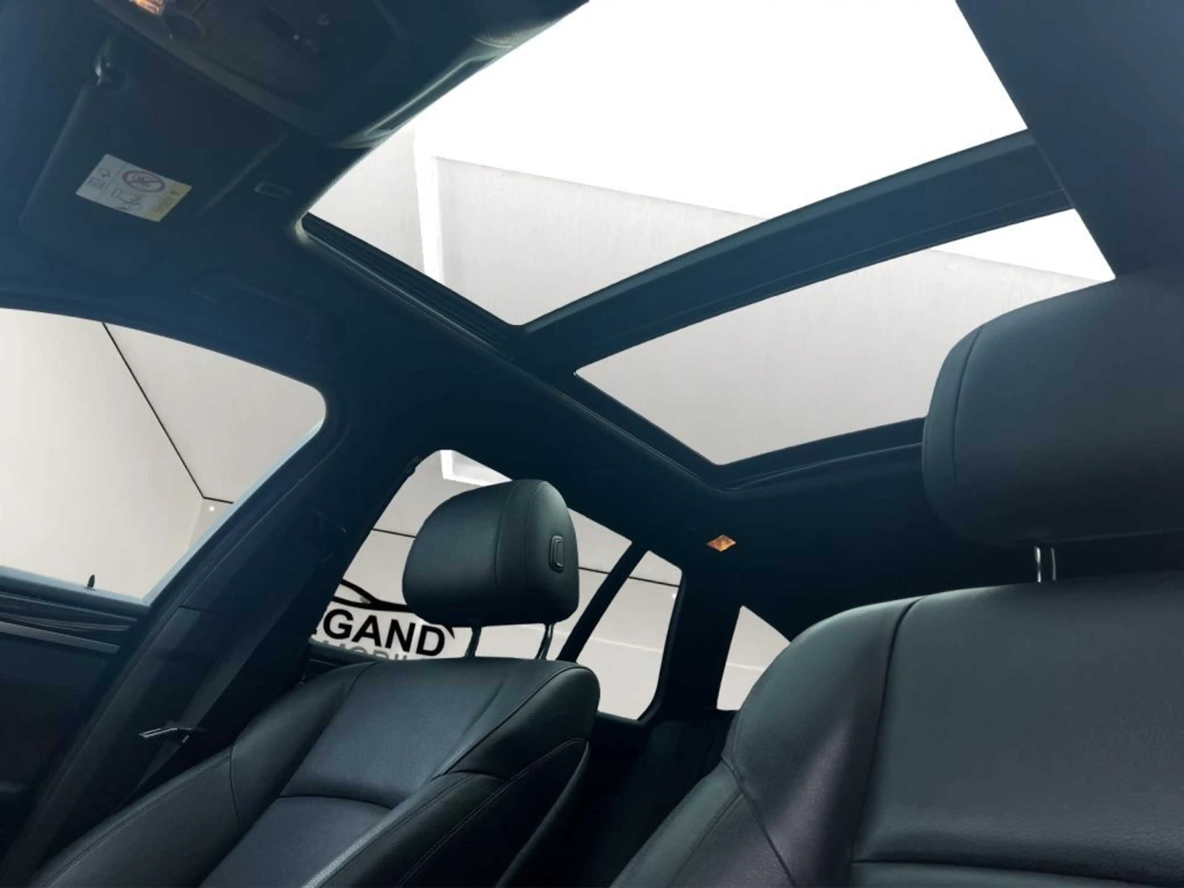 BMW 525 d Touring Sport-Aut. M-SPORTPAKET+NAVI+KLIMA+ — photo 15