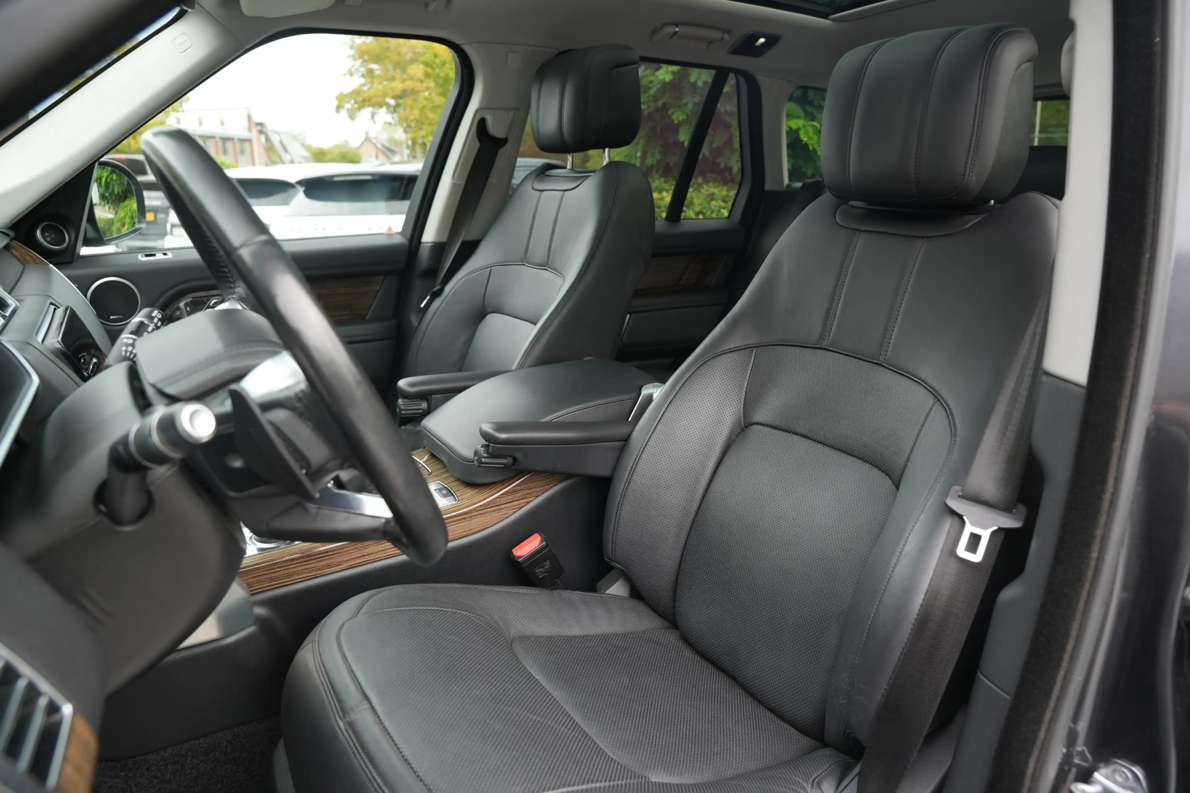 Land Rover Range Rover 5.0 V8 SC Autobiography — photo 4