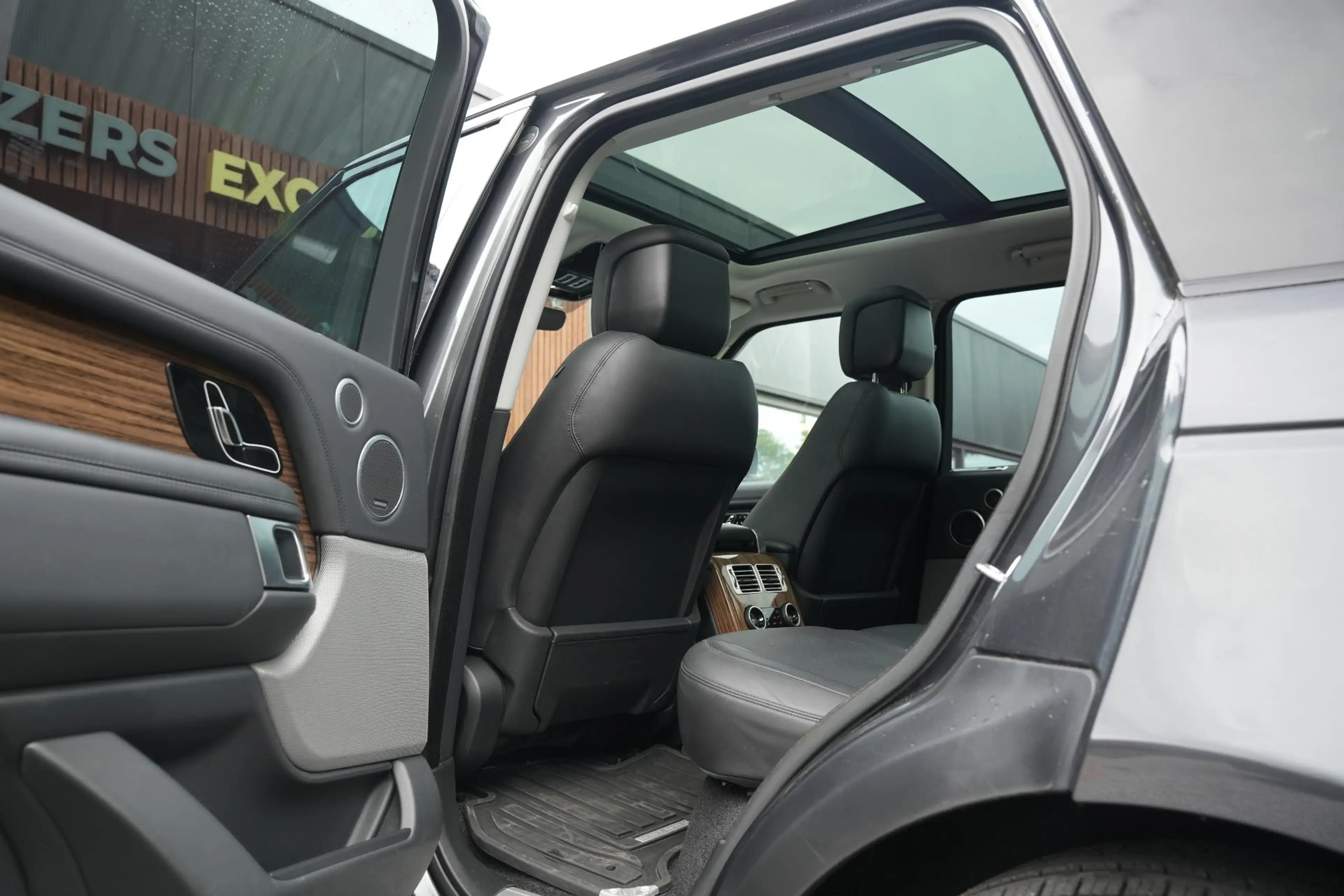 Land Rover Range Rover 5.0 V8 SC Autobiography — photo 30
