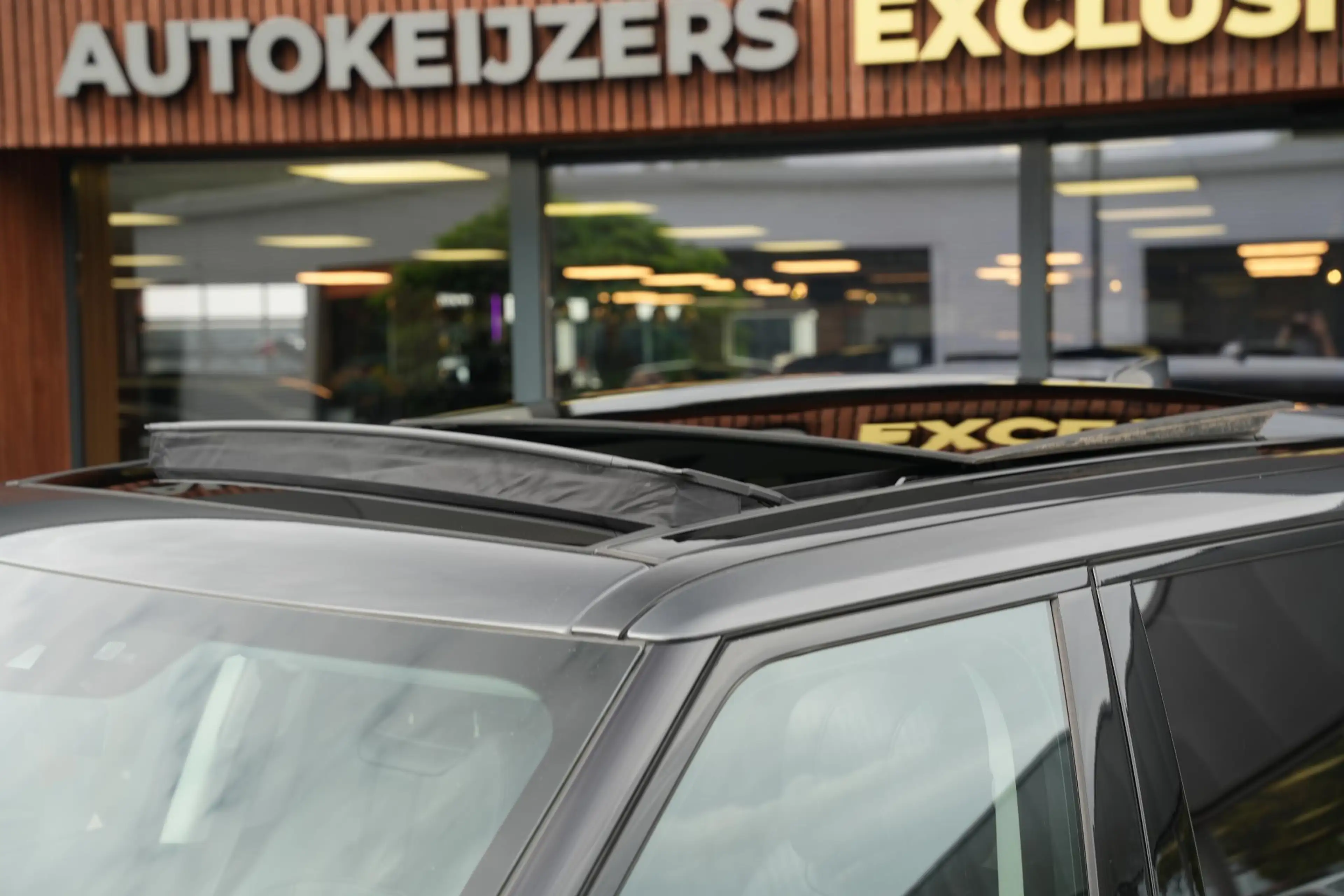 Land Rover Range Rover 5.0 V8 SC Autobiography — photo 21