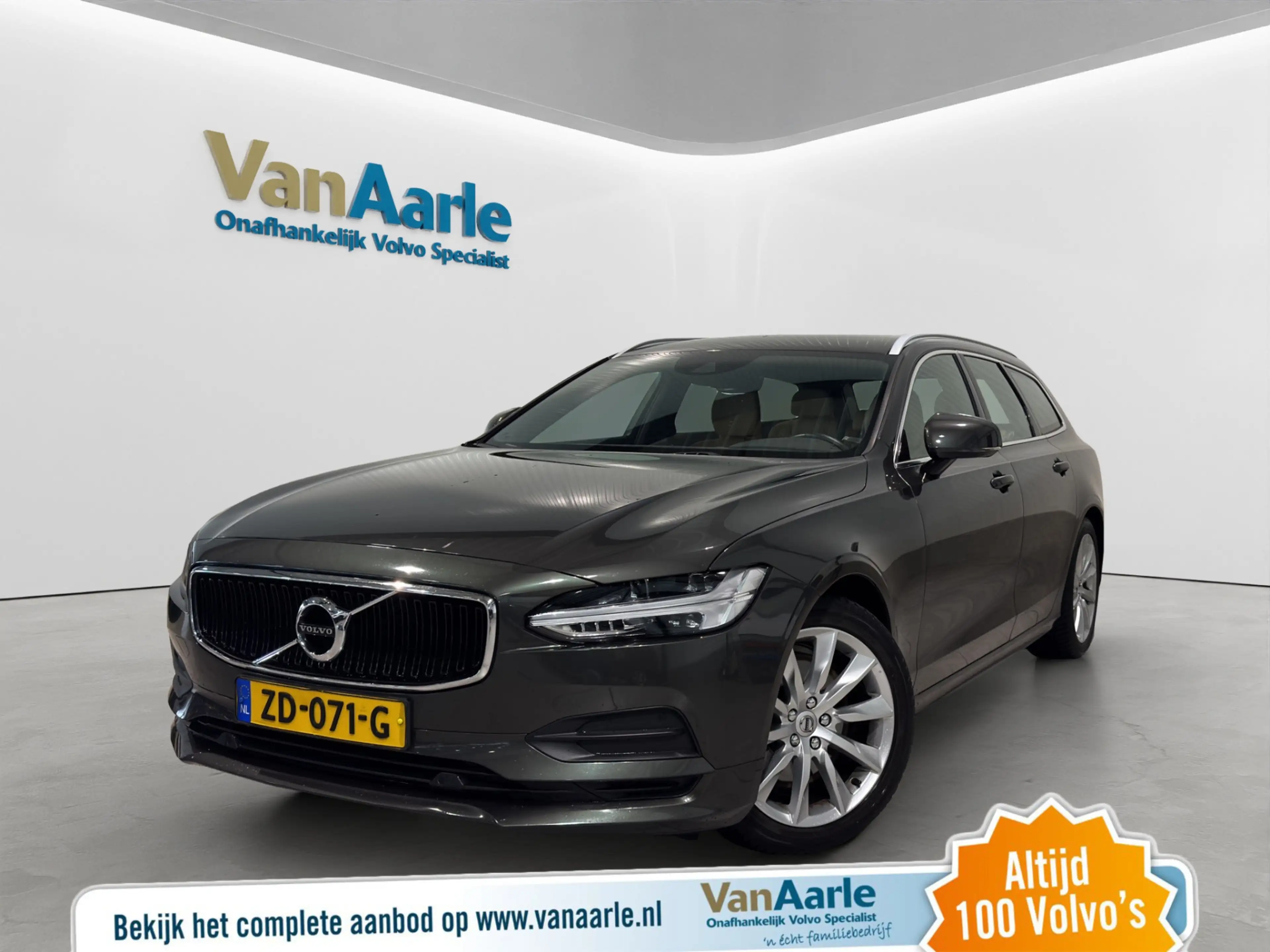 Volvo V90 T4 Aut. Momentum ACC Parkeercamera Leder 190pk