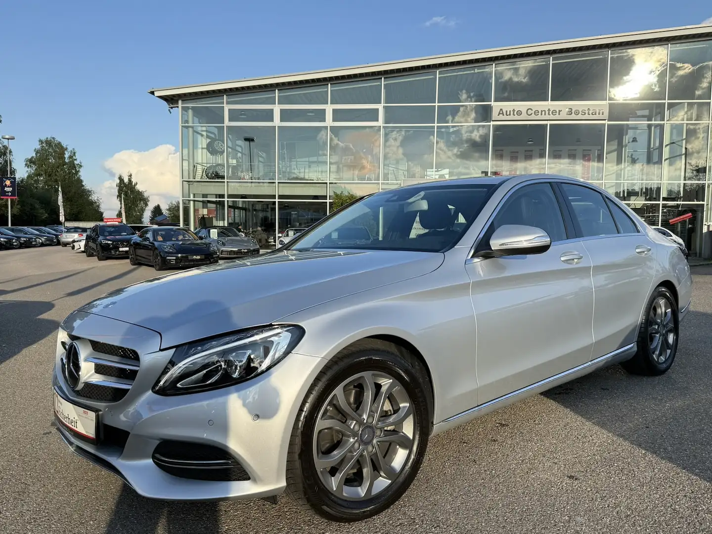 Mercedes-Benz C 220 d BLUE TEC/AVANTGARDE/KAMERA/NAVI/1.HAND Plateado - 2