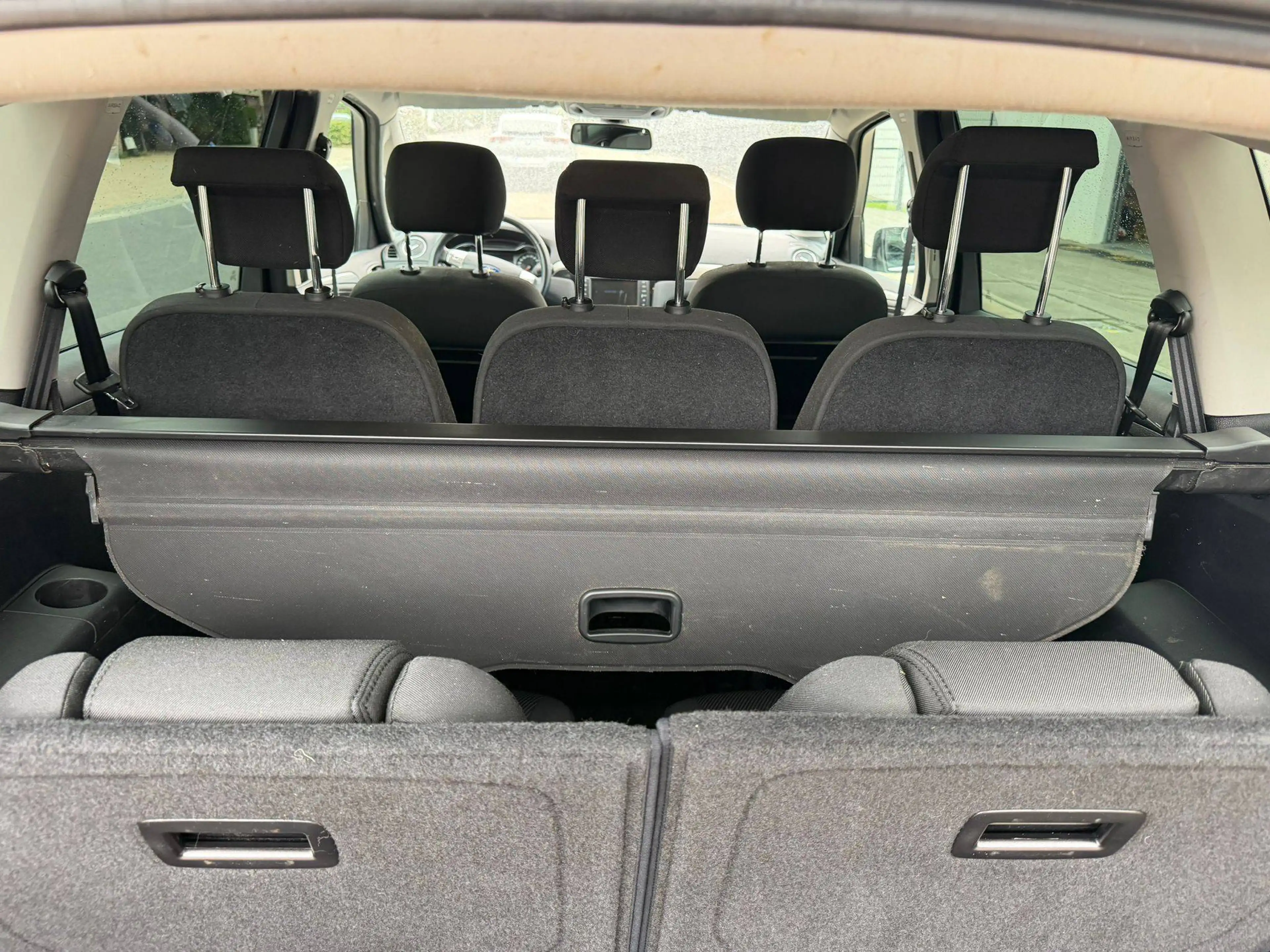 Ford S-Max S-Max 2.0 TDCi Titanium — photo 14