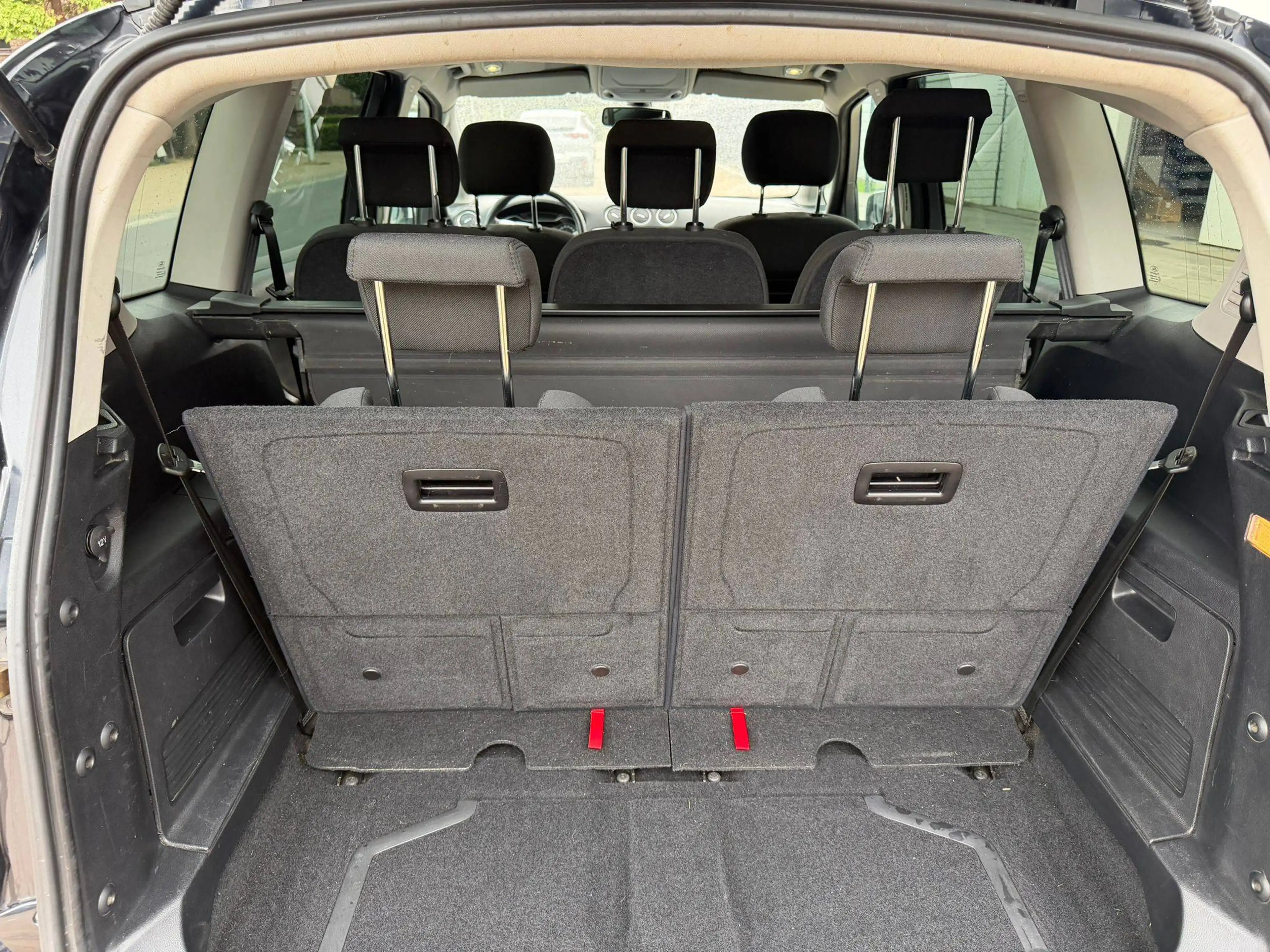 Ford S-Max S-Max 2.0 TDCi Titanium — photo 15