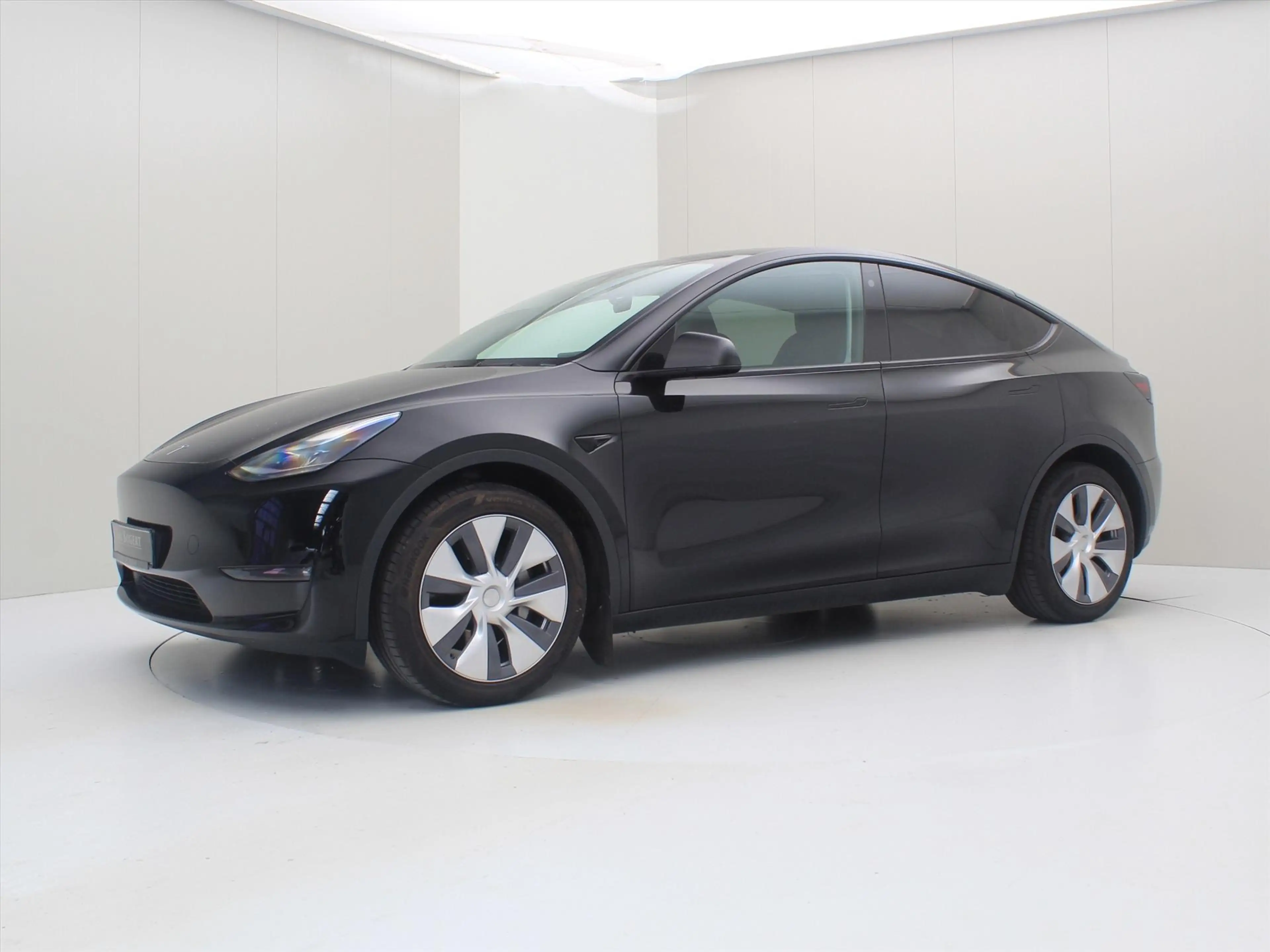 Tesla Model Y Long Range AWD 75kWh 351pk 93.7% SoH [ AMD RYZEN+A — photo 8