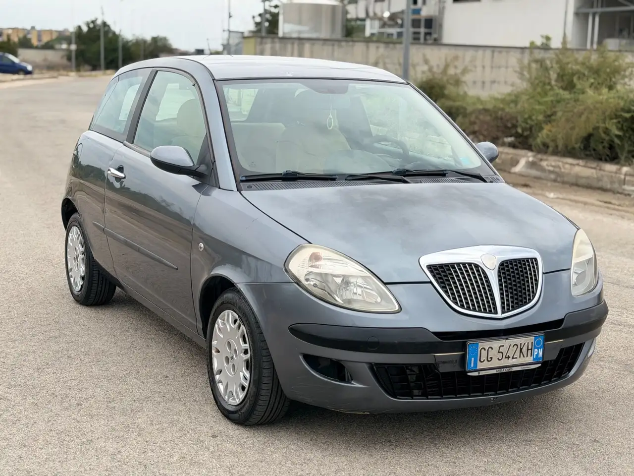 Lancia Y